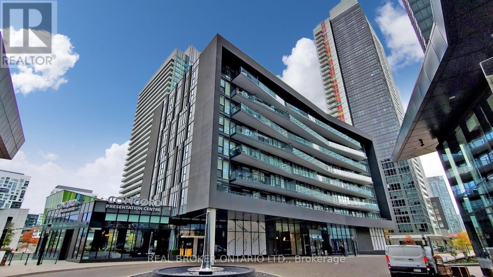 512 - 90 QUEENS WHARF ROAD, Toronto, Ontario