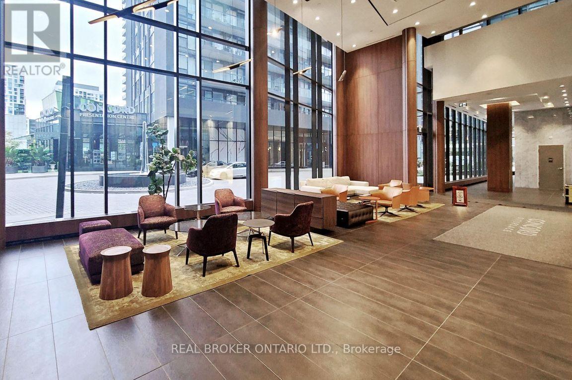 512 - 90 Queens Wharf Road, Toronto, Ontario  M5V 0E6 - Photo 33 - C12707880