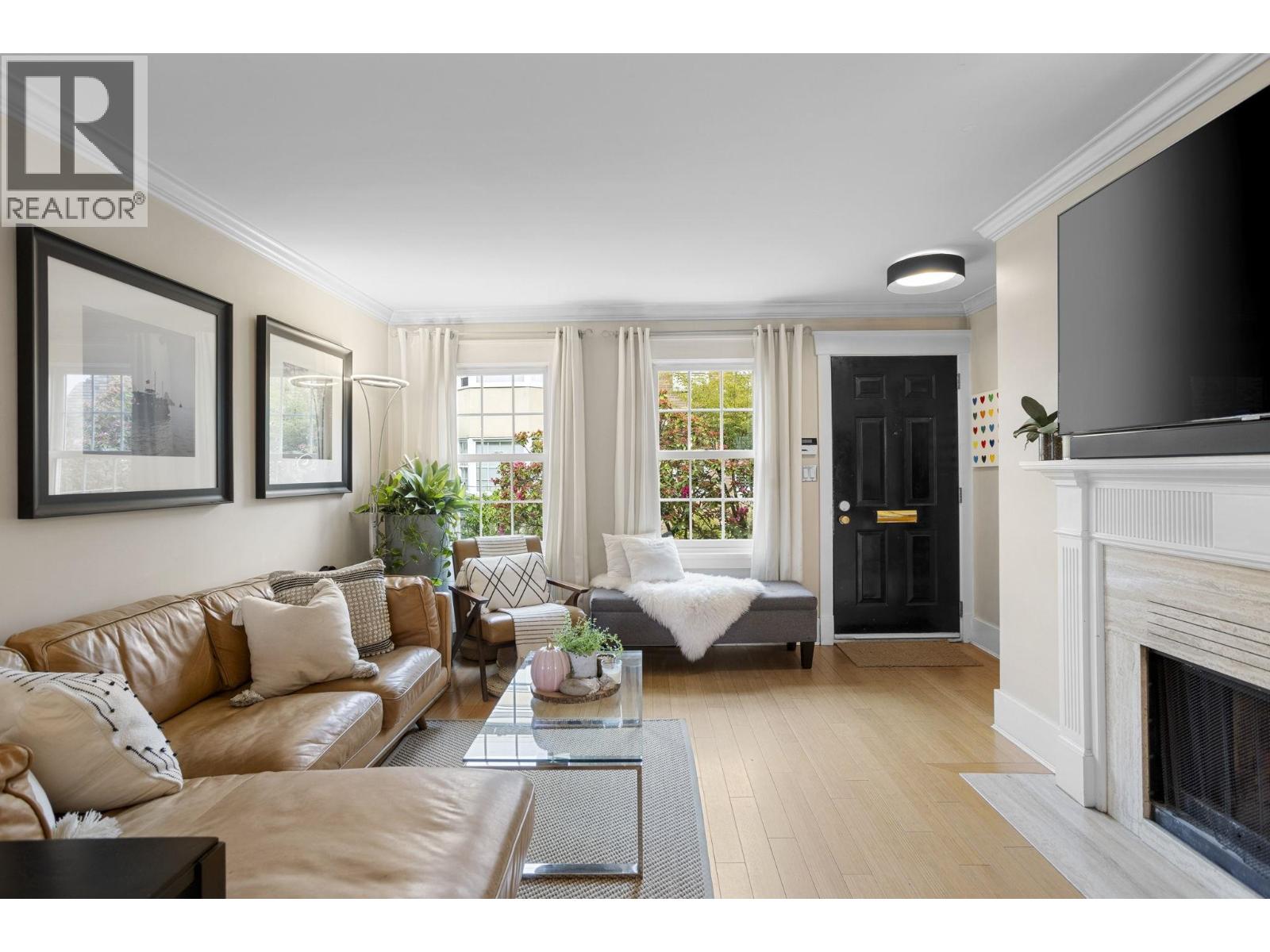 1365 W 7th Avenue, Vancouver, British Columbia  V6H 1B8 - Photo 2 - R3081156