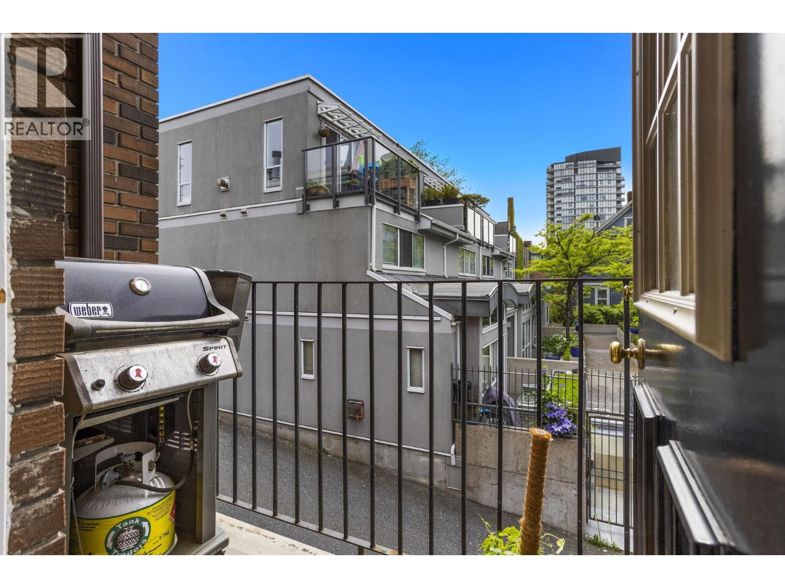 1365 W 7th Avenue, Vancouver, British Columbia  V6H 1B8 - Photo 9 - R3081156