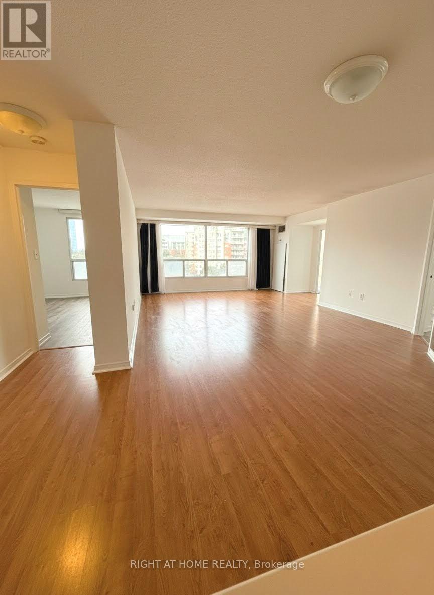 508 - 5 Concorde Place, Toronto, Ontario  M3C 3M8 - Photo 2 - C12708400