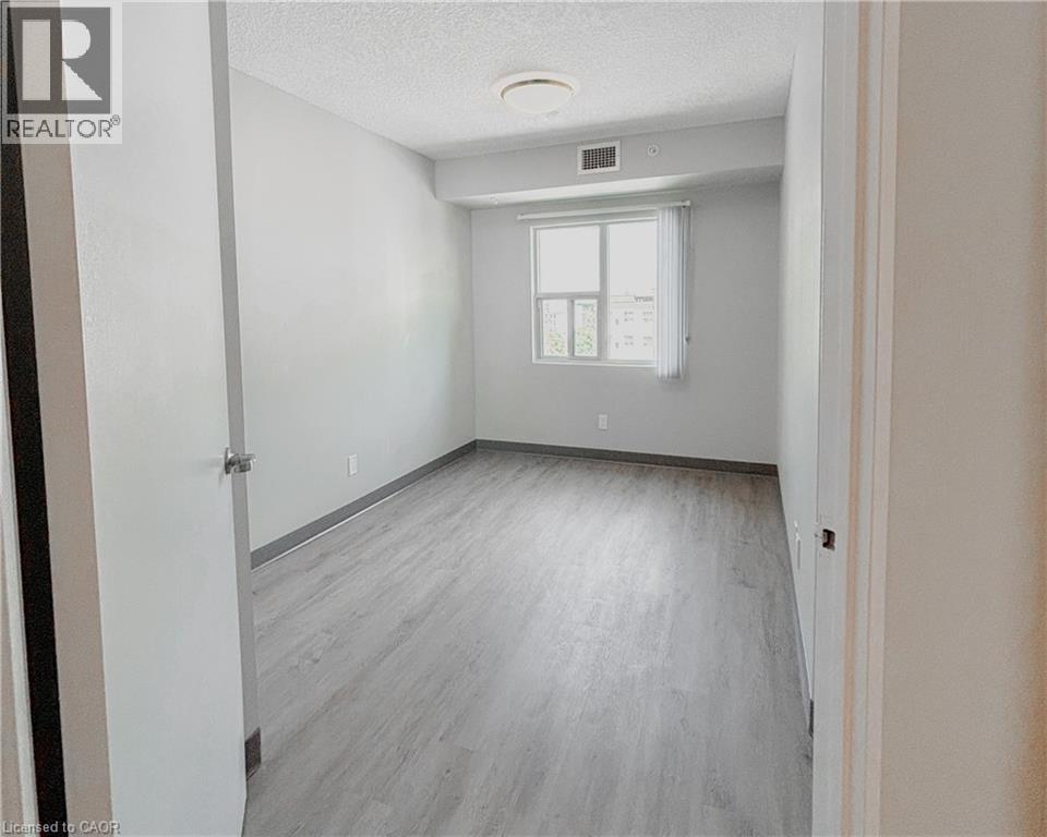 595 Strasburg Road Unit# 403, Kitchener, Ontario  N2E 4J1 - Photo 5 - 40799679