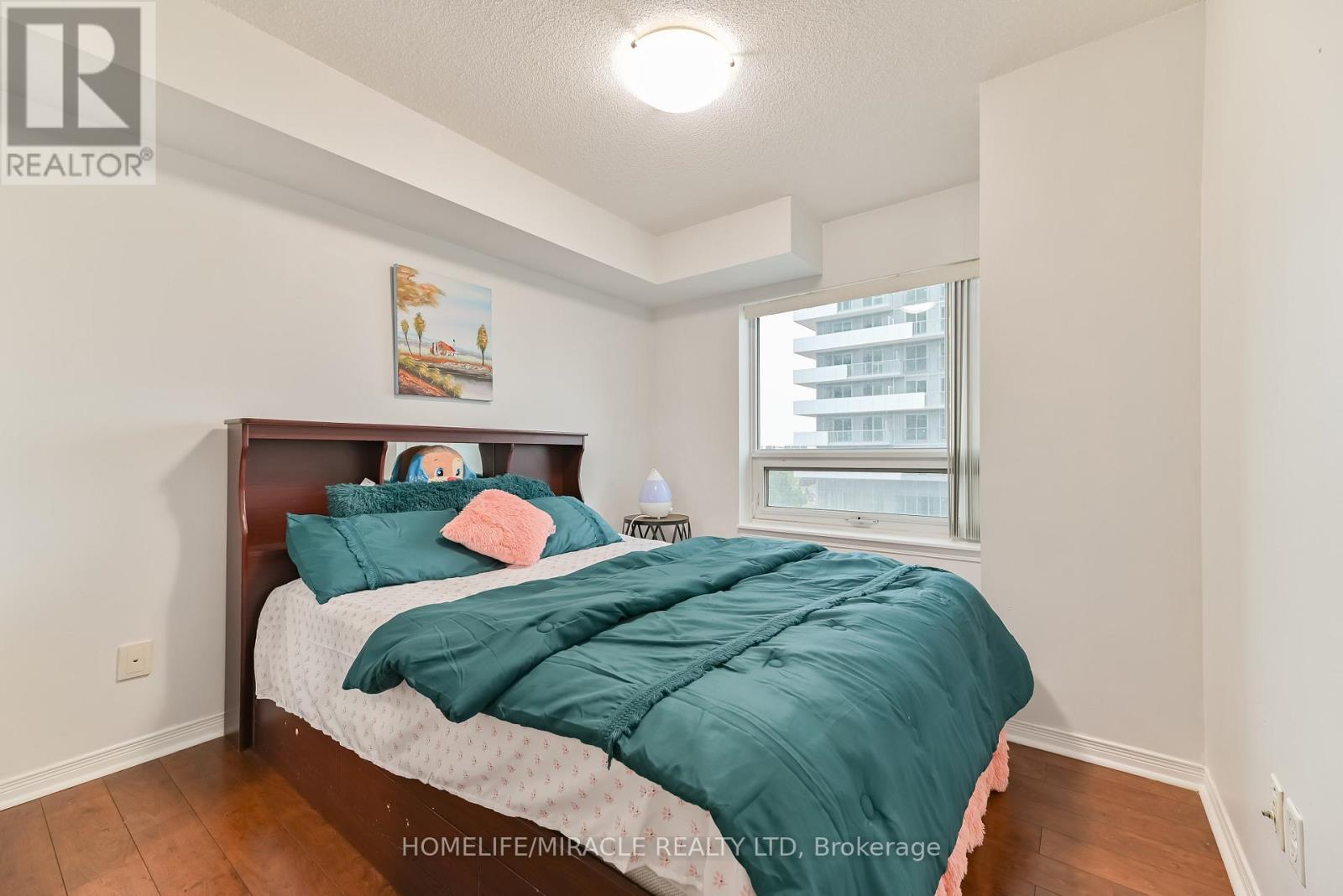 709 - 215 Queen Street E, Brampton, Ontario  L6W 0A9 - Photo 19 - W12522952