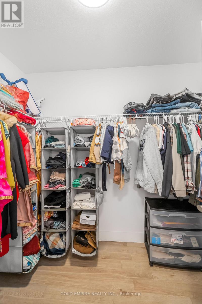 Photo 30 of 45 for 12 Rea Court