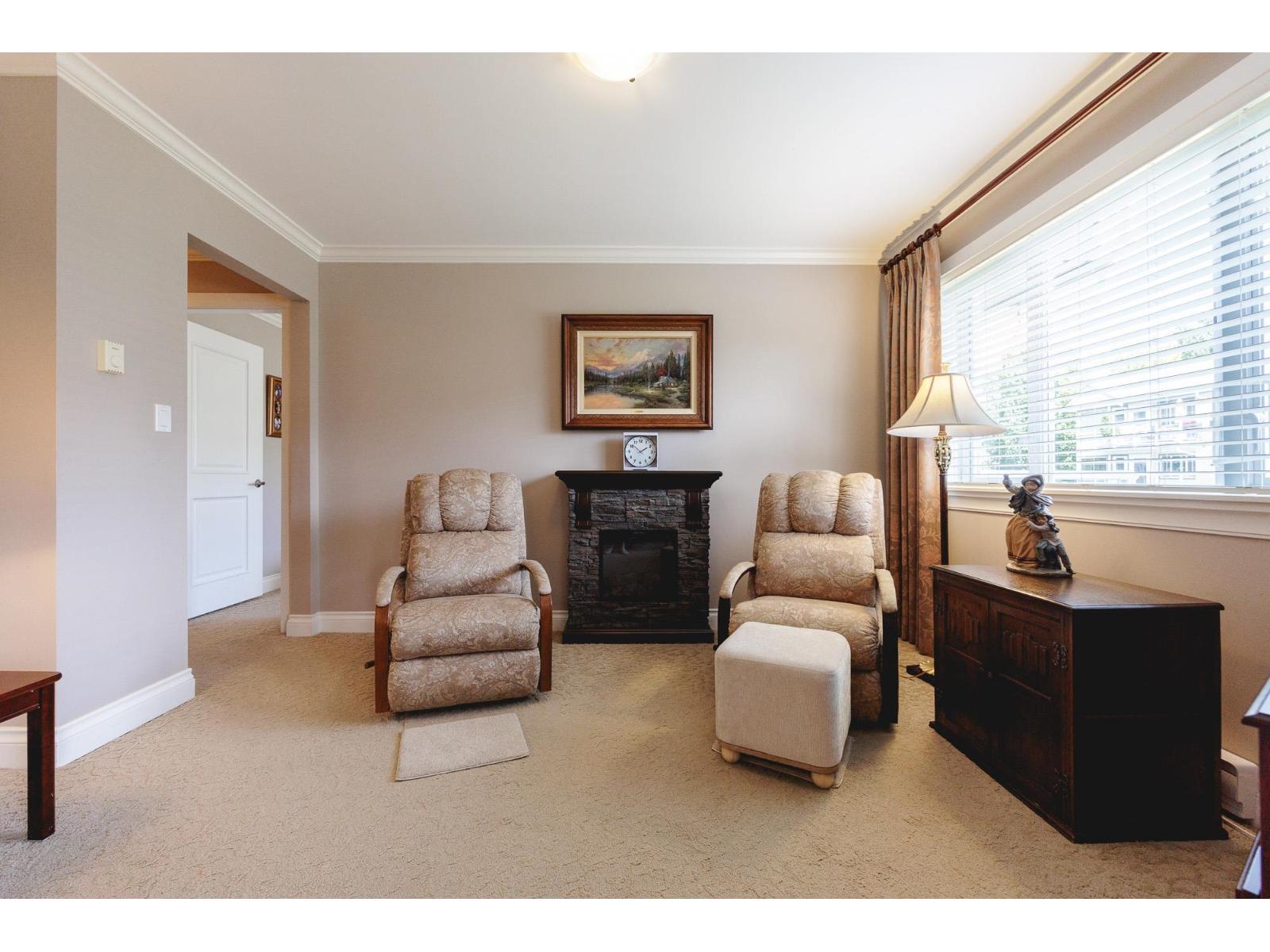 210 13959 16 Avenue, Surrey, British Columbia  V4A 1P8 - Photo 14 - R3054451