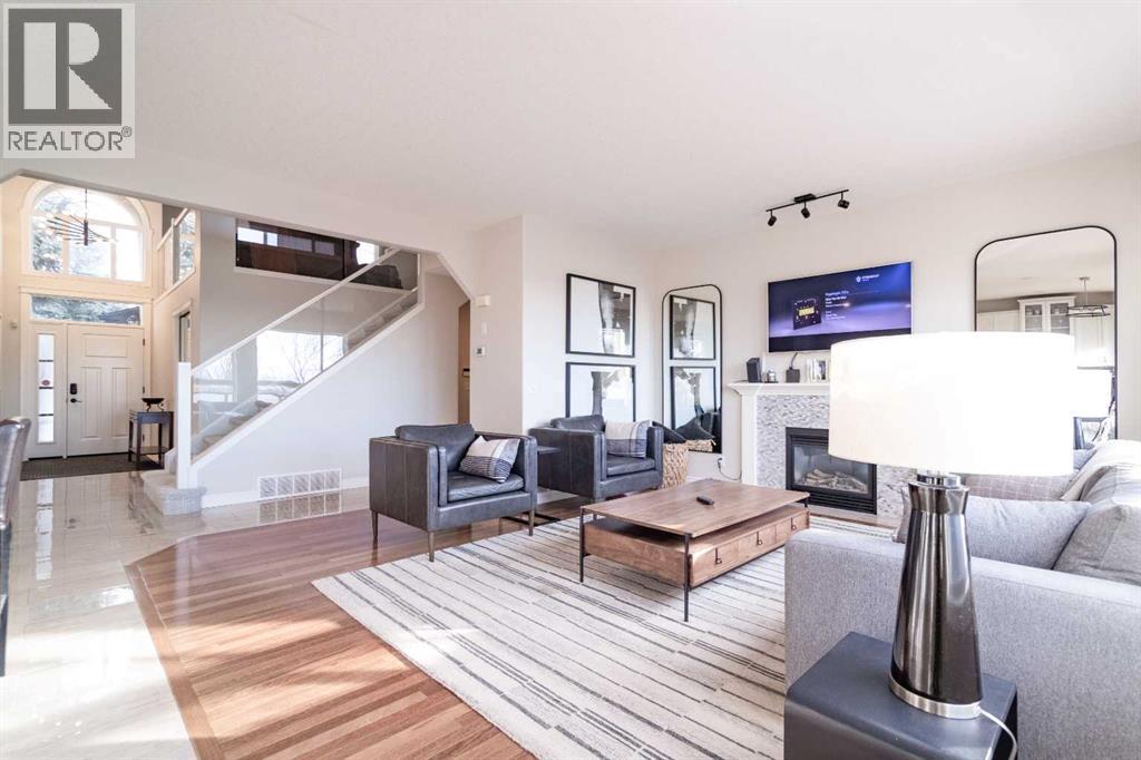 109 Simcrest Heights Sw, Calgary, Alberta  T3H 4K1 - Photo 19 - A2278428