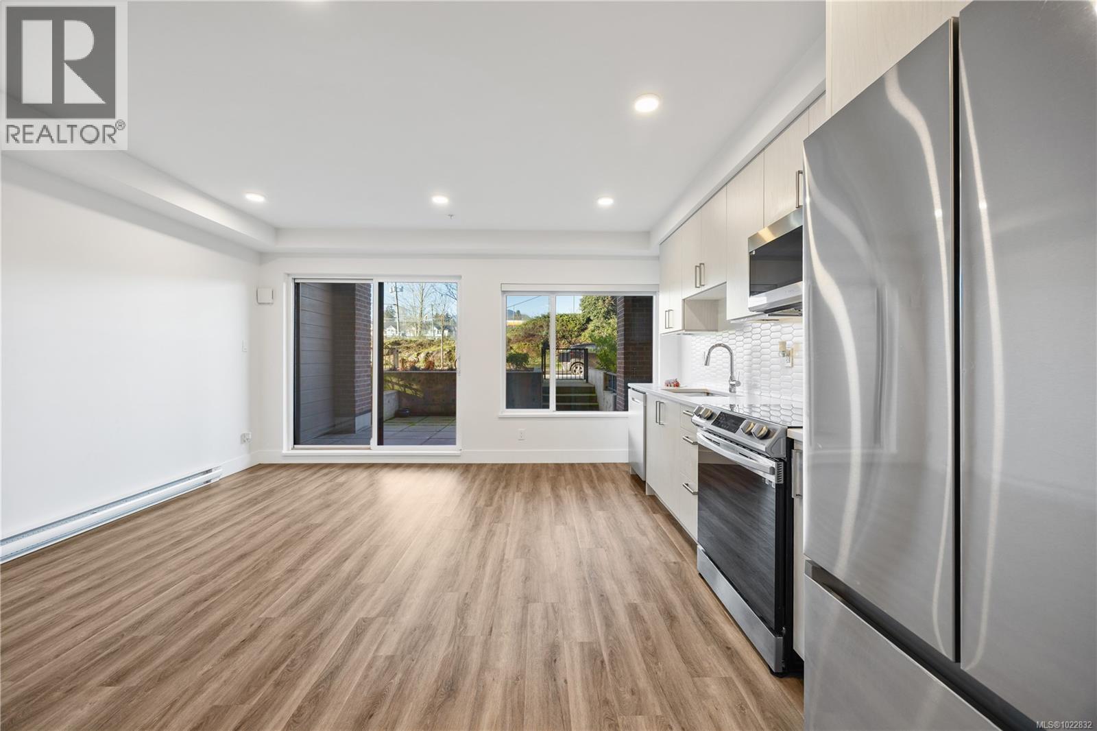 102 147 Haliburton St, Nanaimo, British Columbia  V9R 4V9 - Photo 13 - 1022832