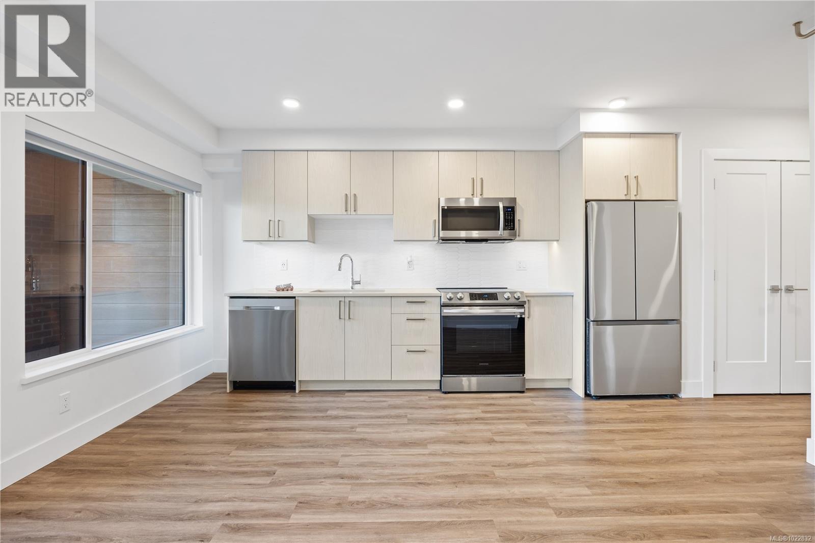 102 147 Haliburton St, Nanaimo, British Columbia  V9R 4V9 - Photo 7 - 1022832