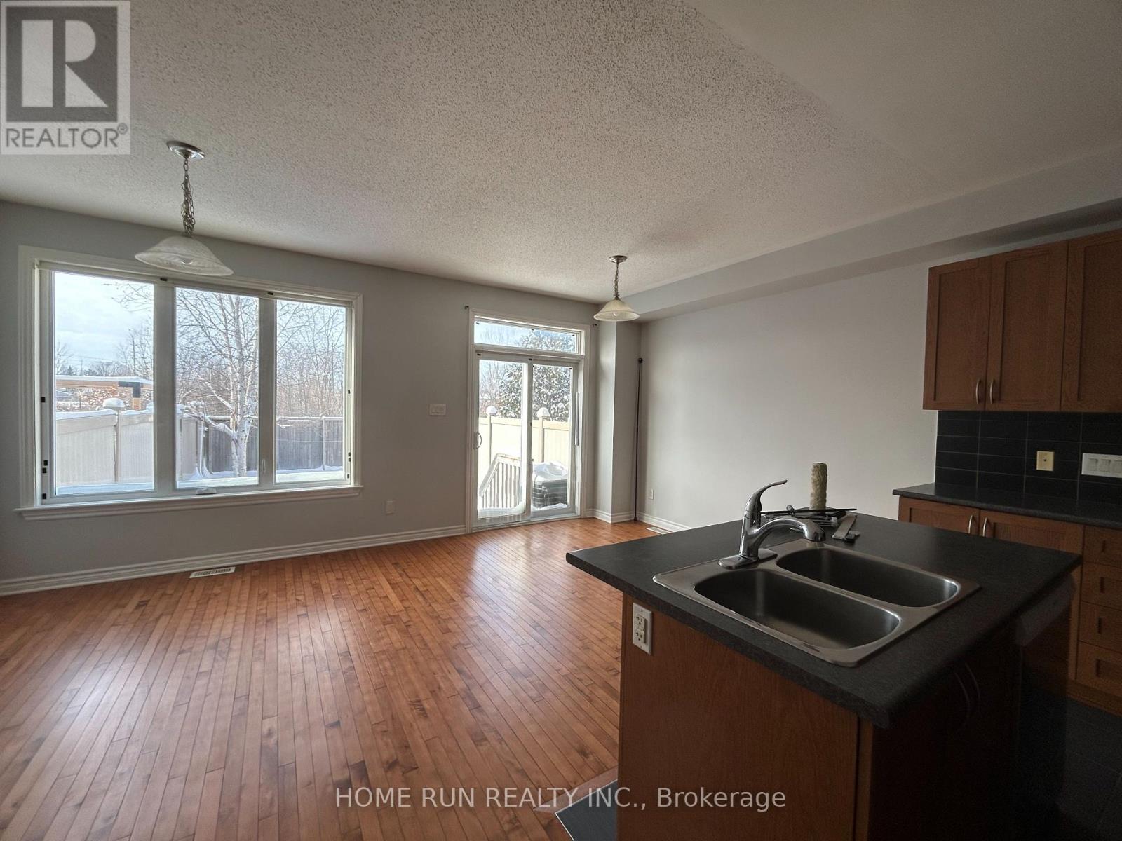 273 Via San Marino Street, Ottawa, Ontario  K2J 5X9 - Photo 5 - X12711880