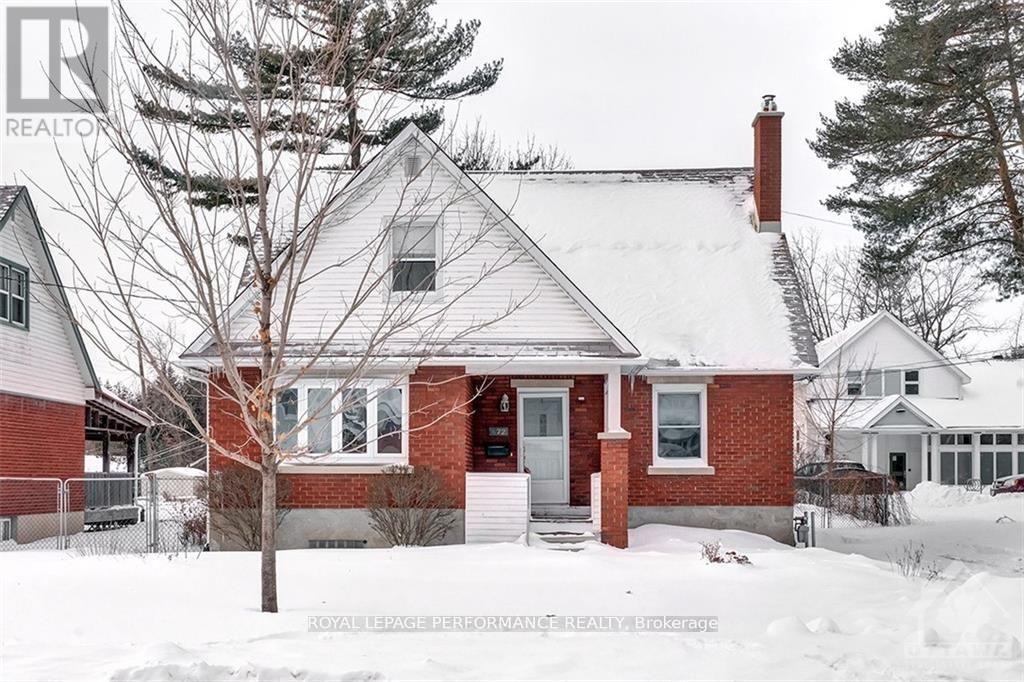 472 WOODLAND AVENUE, Ottawa, Ontario