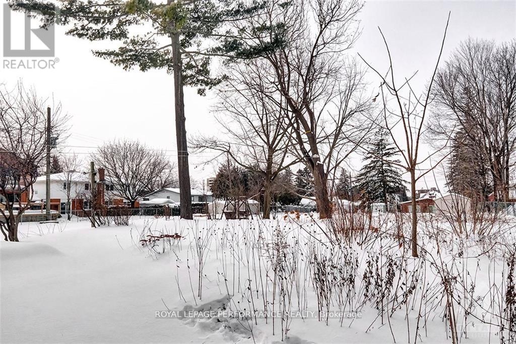472 Woodland Avenue, Ottawa, Ontario  K2B 5E4 - Photo 19 - X12711896