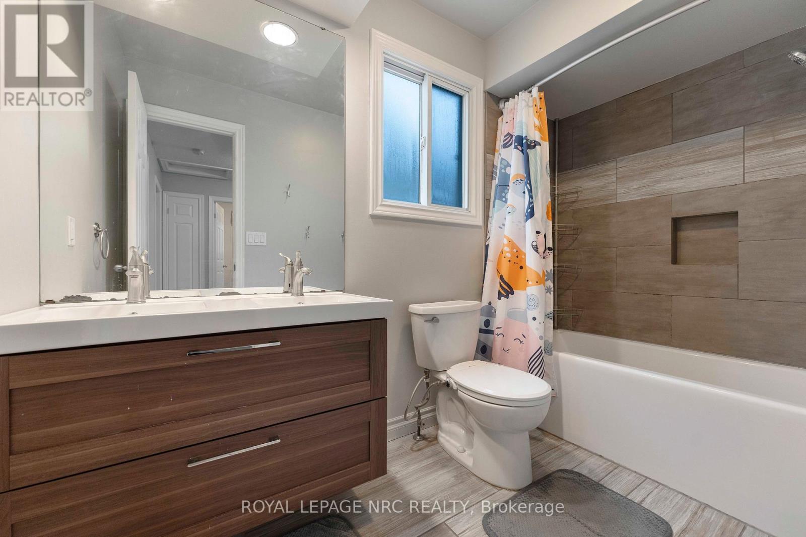 41 Huntington Lane, St. Catharines (Grapeview), Ontario  L2S 3R5 - Photo 24 - X12711898