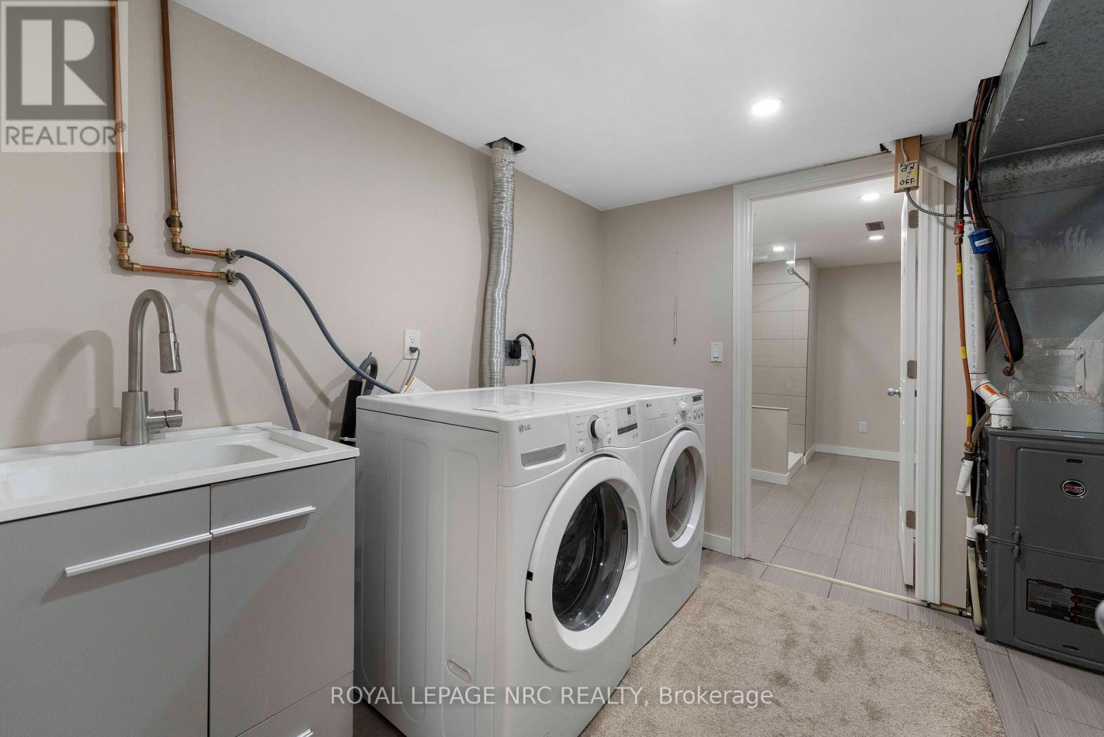 41 Huntington Lane, St. Catharines (Grapeview), Ontario  L2S 3R5 - Photo 40 - X12711898