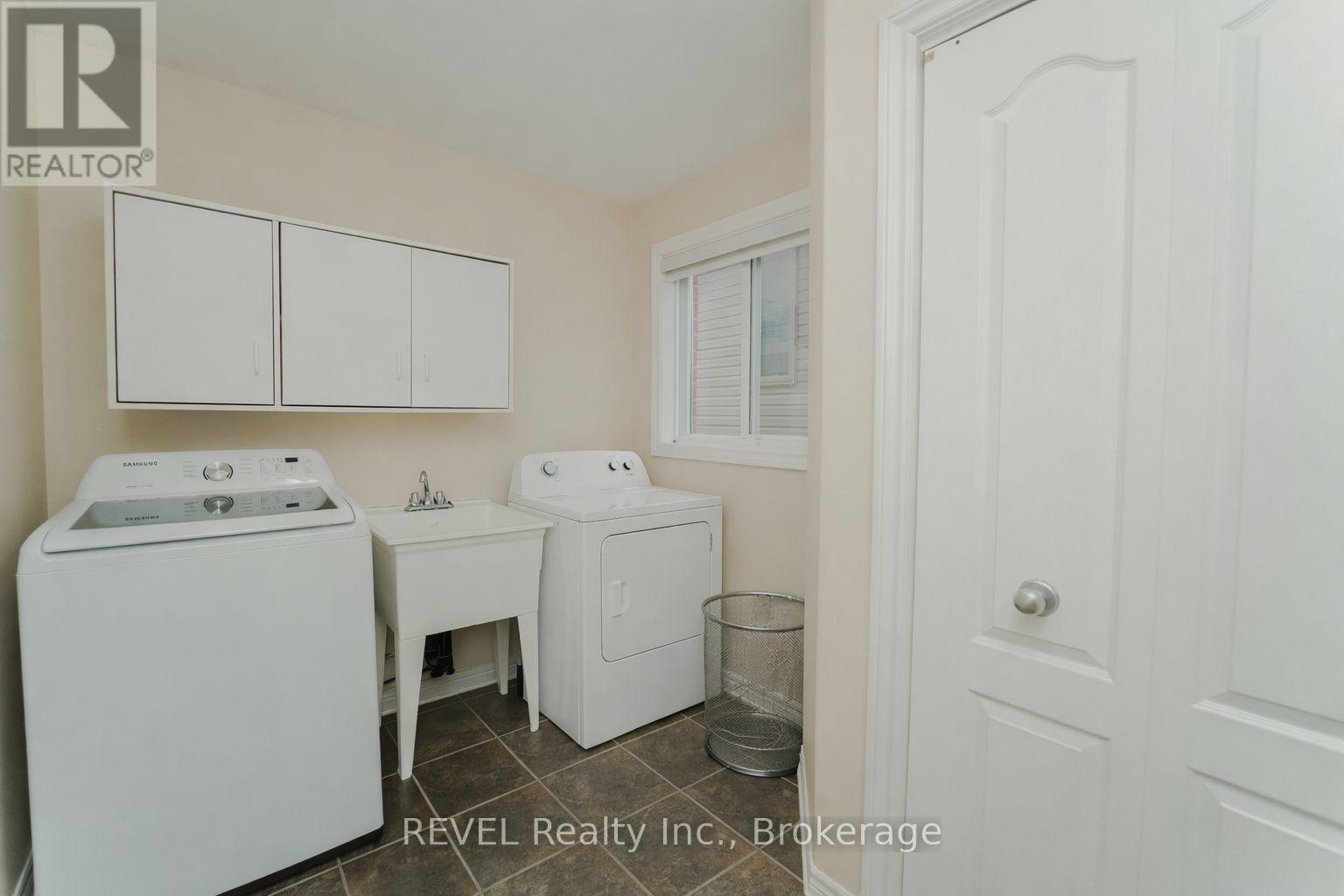 6978 Shannon Drive, Niagara Falls (Forestview), Ontario  L2H 3N7 - Photo 15 - X12711900