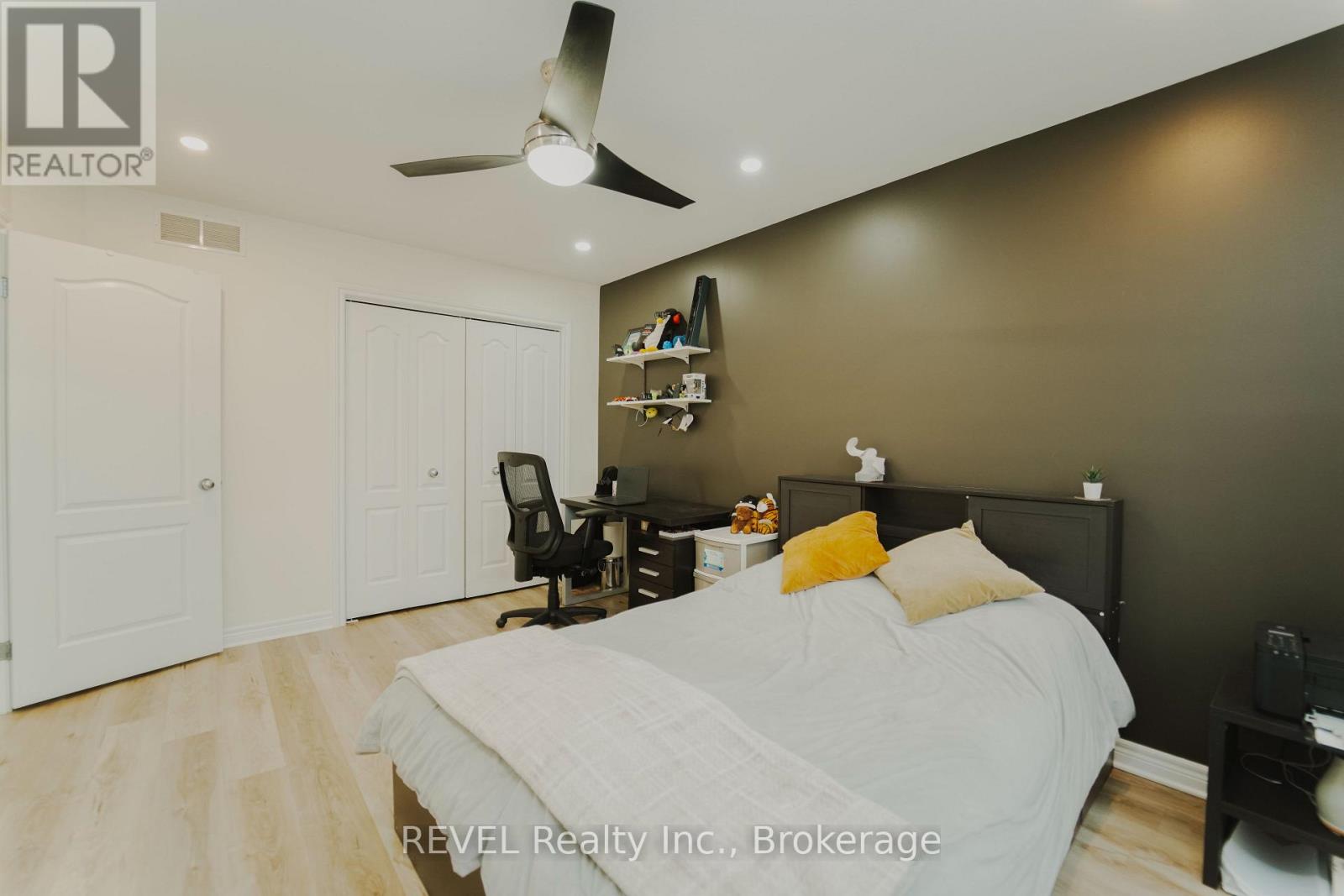 6978 Shannon Drive, Niagara Falls (Forestview), Ontario  L2H 3N7 - Photo 28 - X12711900