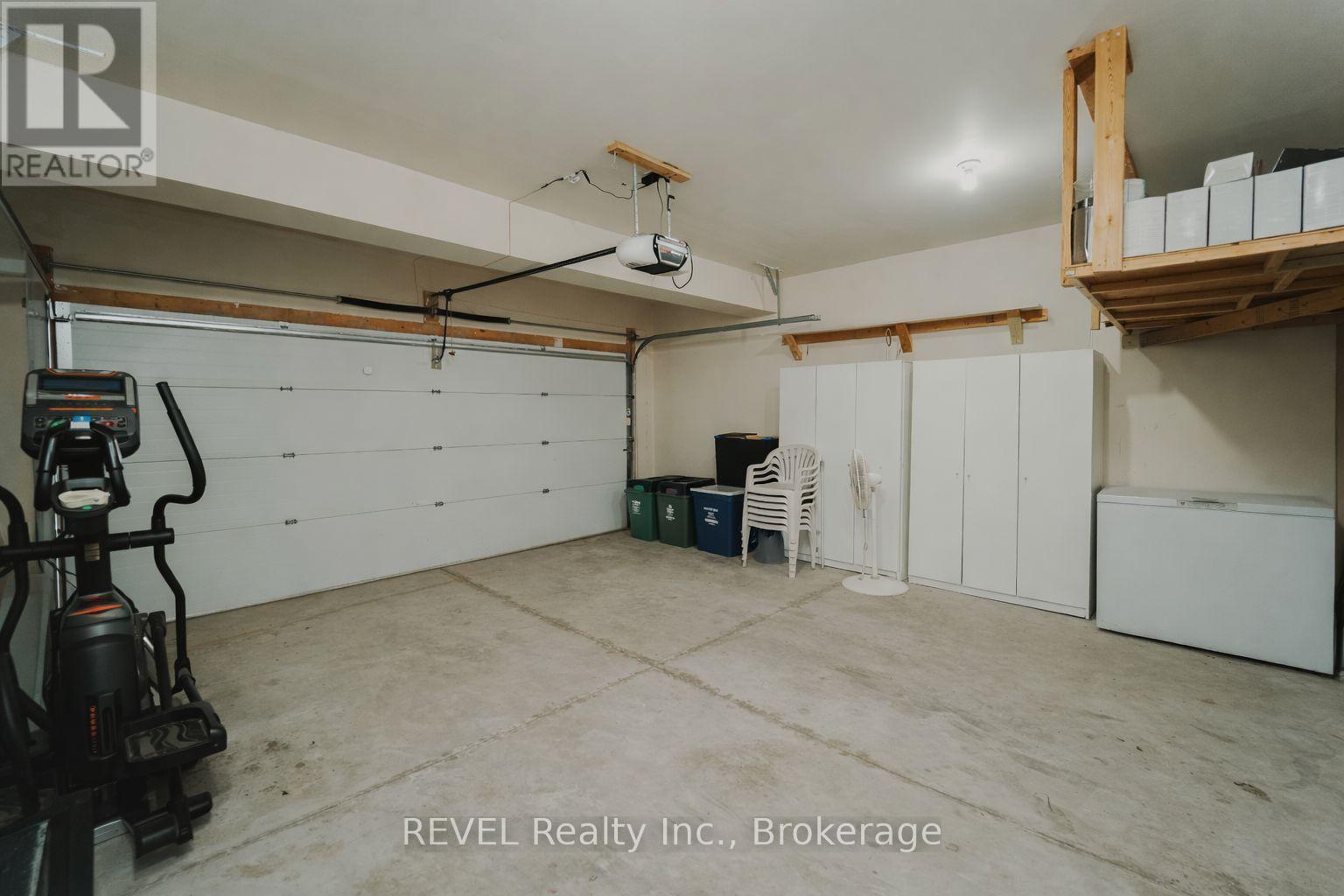 6978 Shannon Drive, Niagara Falls (Forestview), Ontario  L2H 3N7 - Photo 37 - X12711900