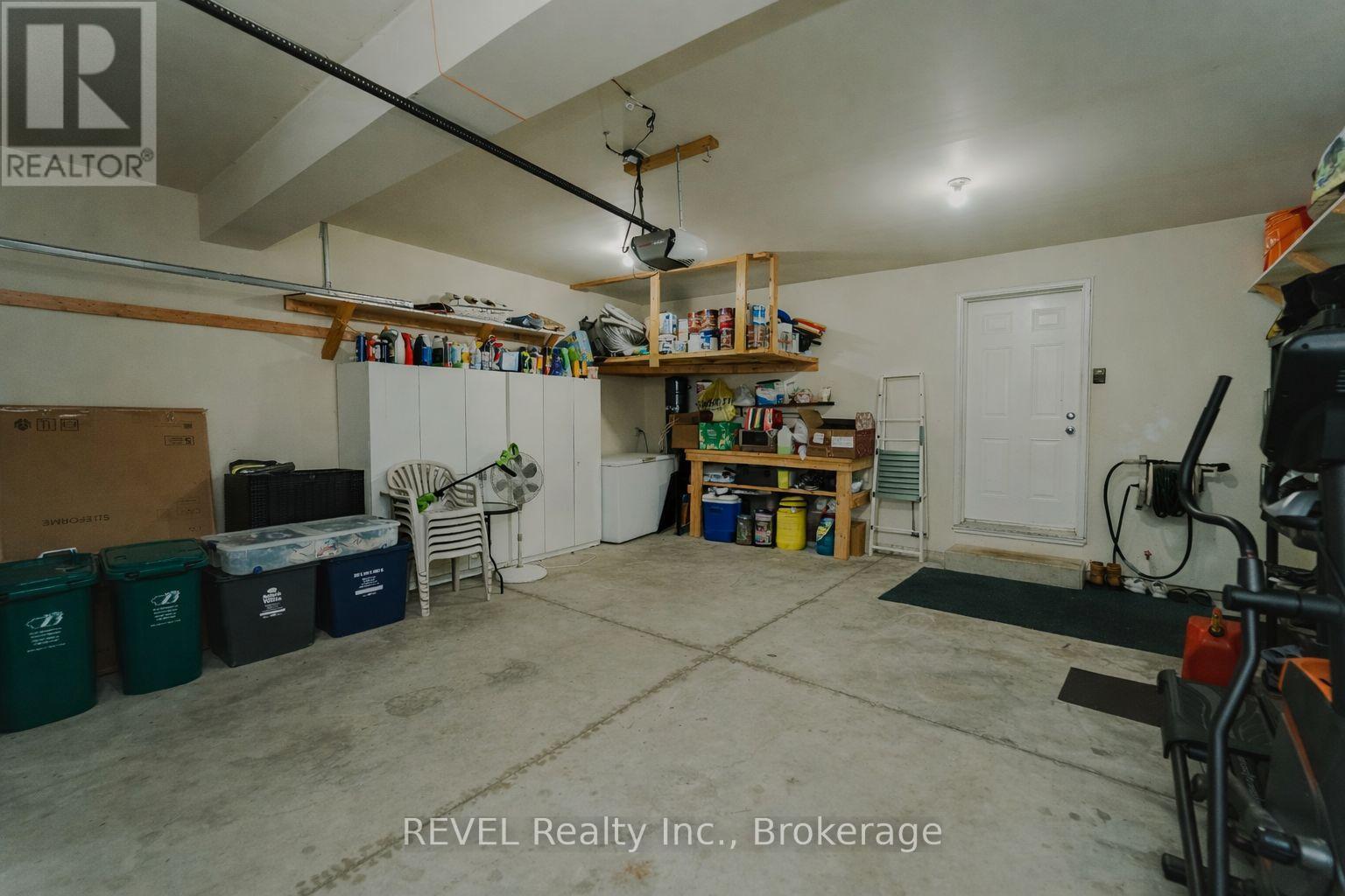 6978 Shannon Drive, Niagara Falls (Forestview), Ontario  L2H 3N7 - Photo 38 - X12711900