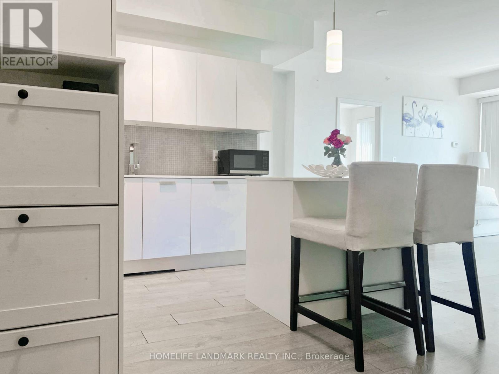 2101 - 11 Bogert Avenue, Toronto, Ontario  M2N 0H4 - Photo 4 - C12711886