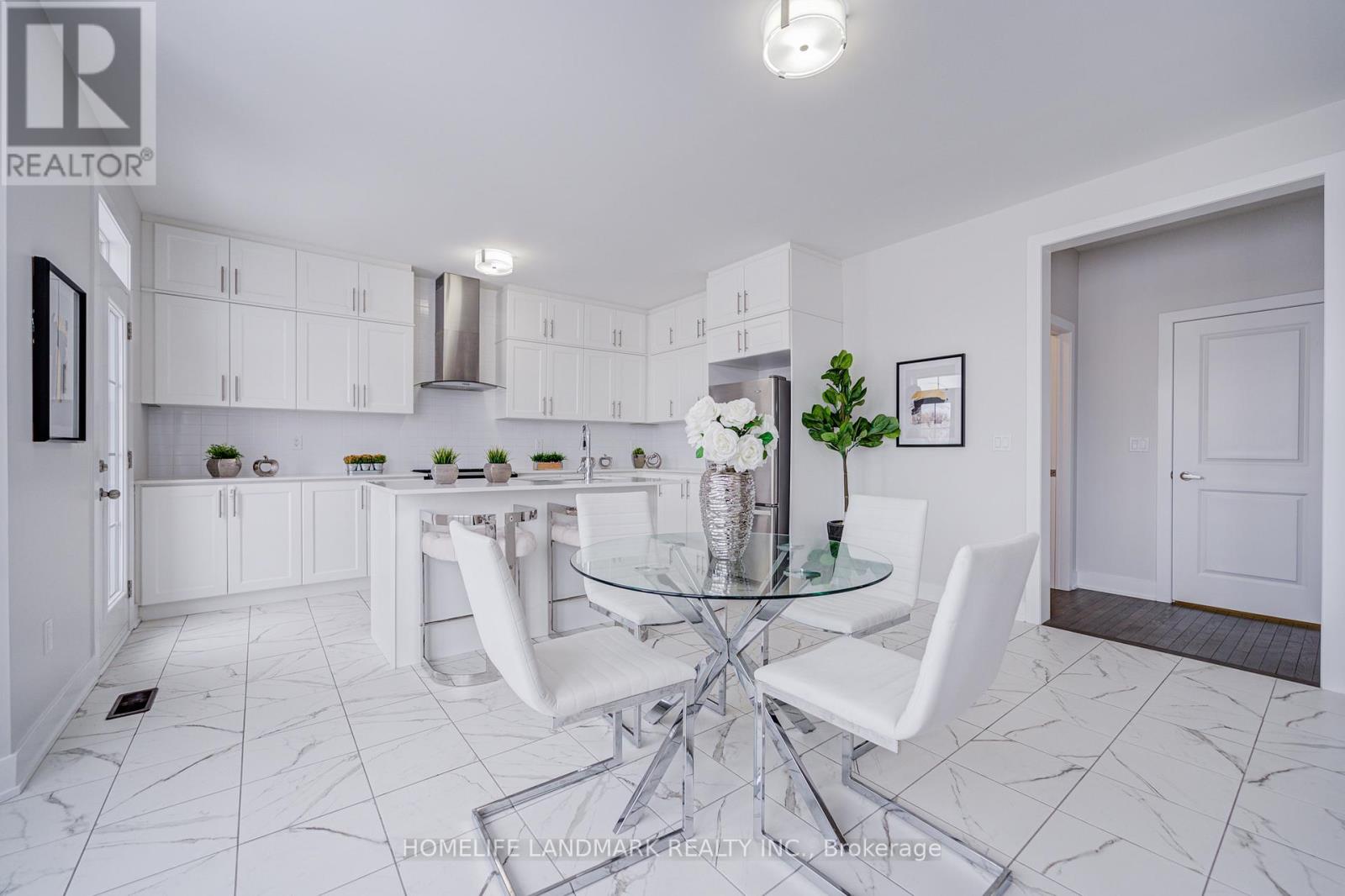 30 Marlene Johnston Drive, East Gwillimbury, Ontario  L9N 0V1 - Photo 19 - N12711894