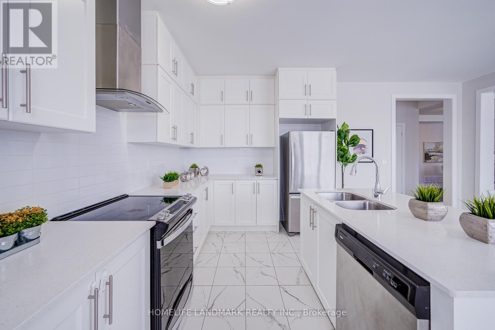 30 Marlene Johnston Drive, East Gwillimbury, Ontario  L9N 0V1 - Photo 22 - N12711894