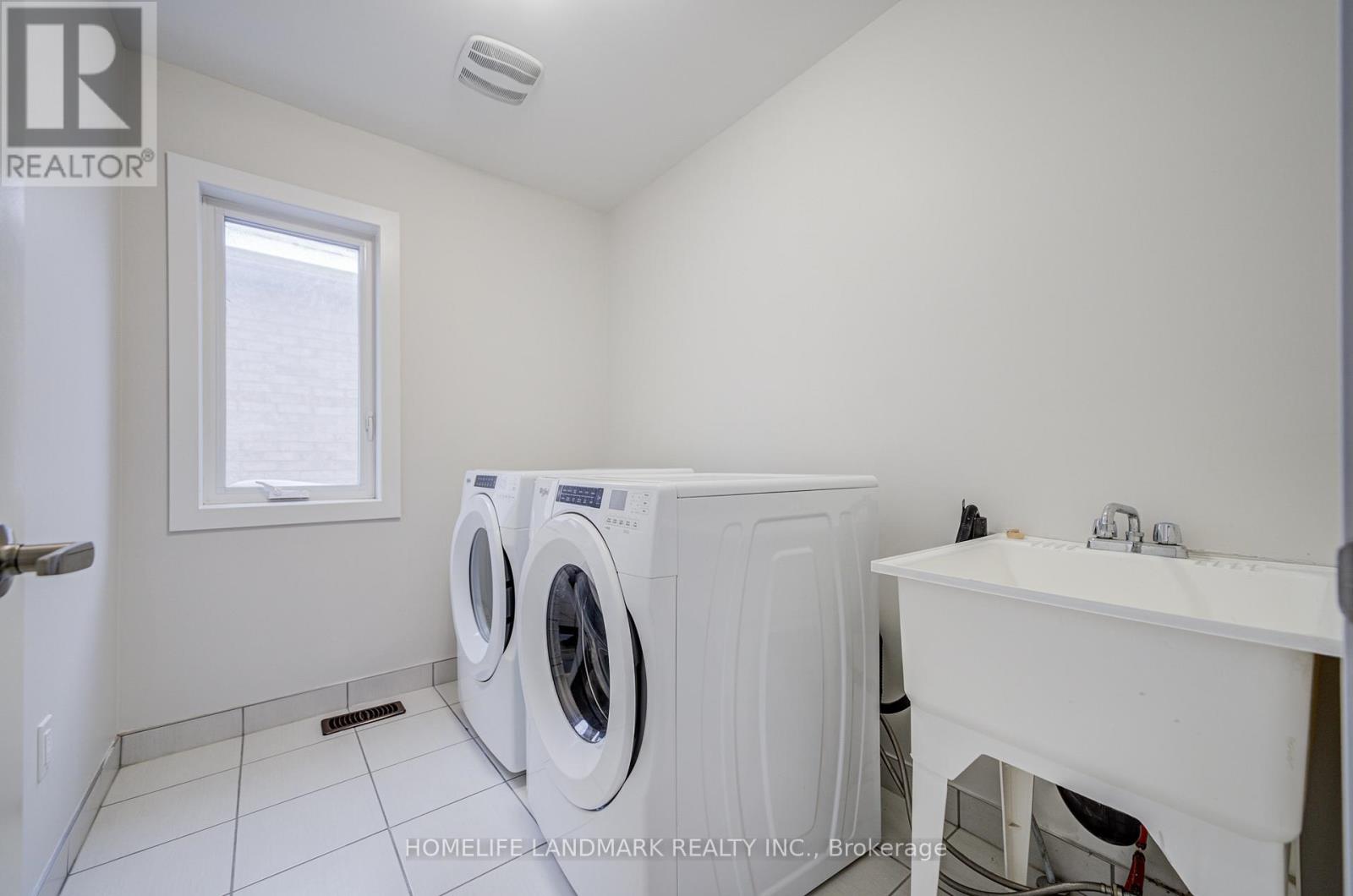 30 Marlene Johnston Drive, East Gwillimbury, Ontario  L9N 0V1 - Photo 35 - N12711894