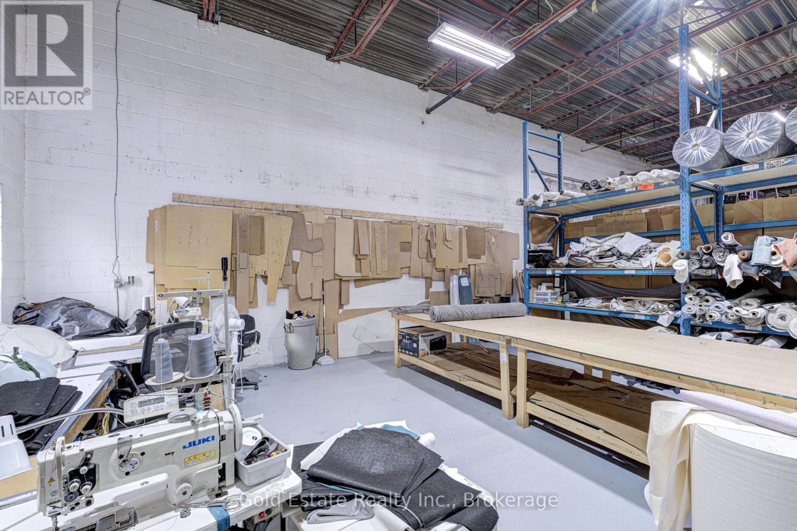 3-5 - 16 Strathearn Avenue S, Brampton, Ontario  L6T 4P1 - Photo 4 - W12711888