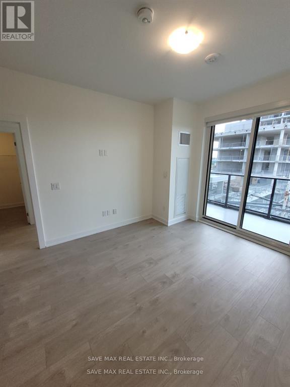 1113 - 3220 William Coltson Avenue N, Oakville, Ontario  L6H 7C2 - Photo 6 - W12711890