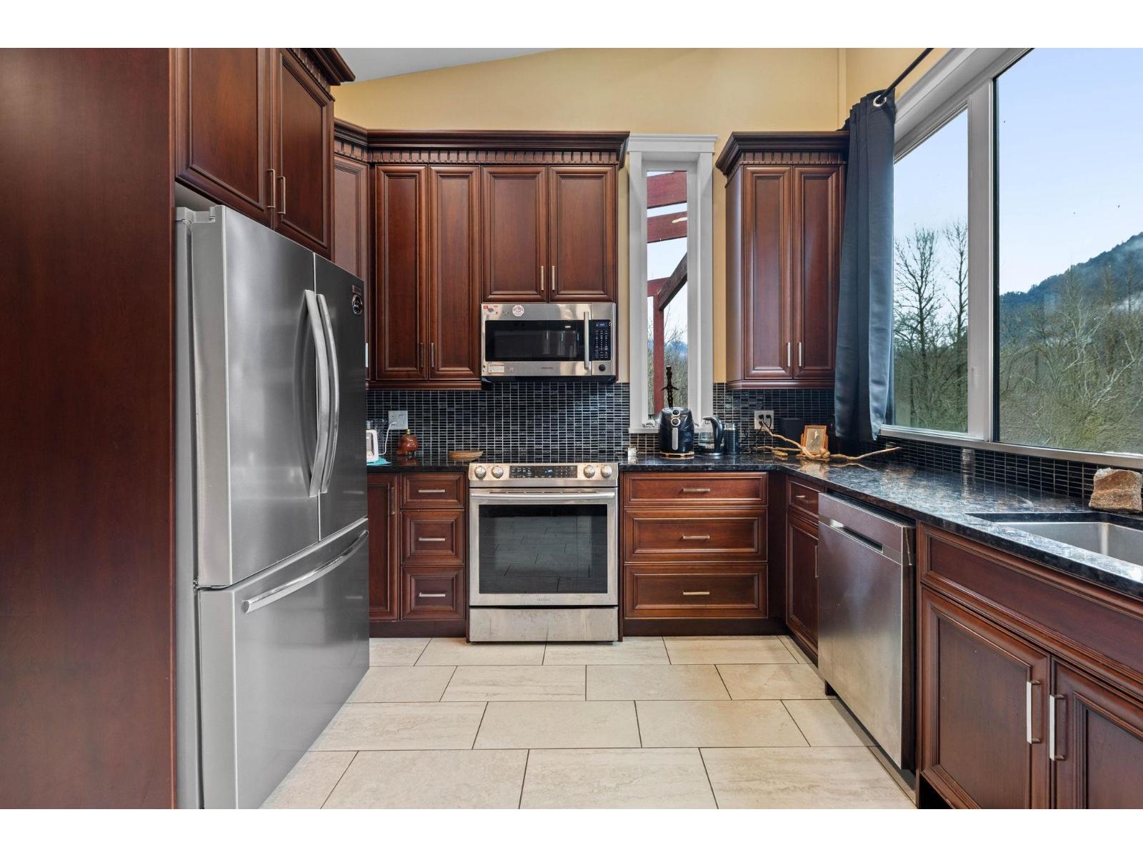 58560 Trans Canada Highway, Laidlaw, Laidlaw, British Columbia  V0X 1L2 - Photo 15 - R3079810