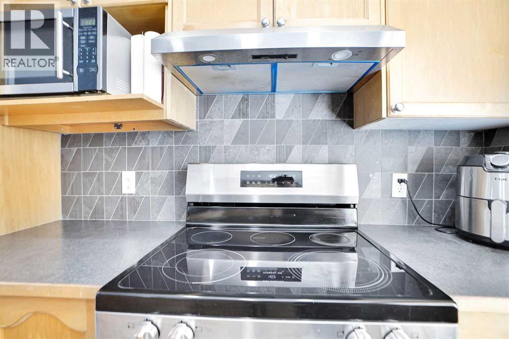 2304, 7171 Coach Hill Road Sw, Calgary, Alberta  T3H 3R7 - Photo 17 - A2265577