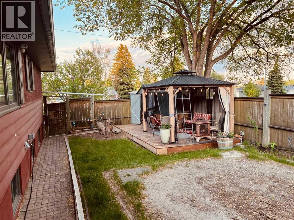 5923 Thorncliffe Drive Nw, Calgary, Alberta  T2K 2Z9 - Photo 50 - A2276899