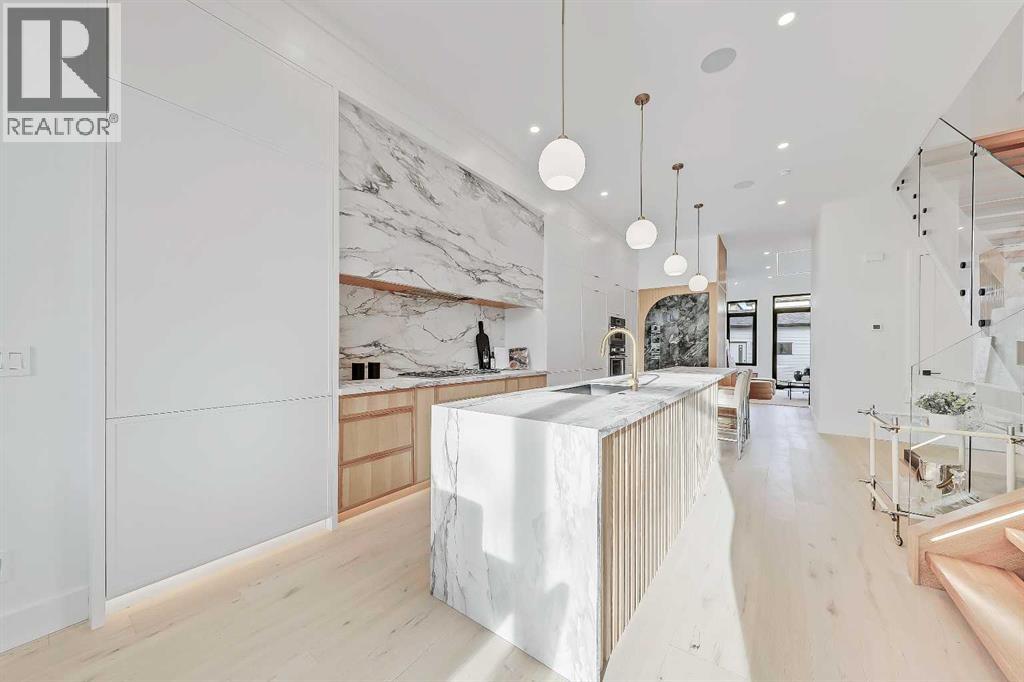 2008 8 Avenue Se, Calgary, Alberta  T2G 0N7 - Photo 6 - A2279920