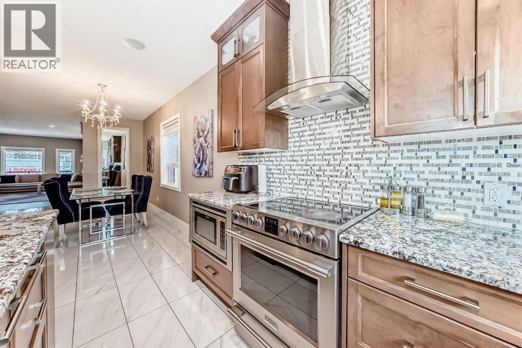 36 Red Embers Row Ne, Calgary, Alberta  T3N 0R3 - Photo 11 - A2278420