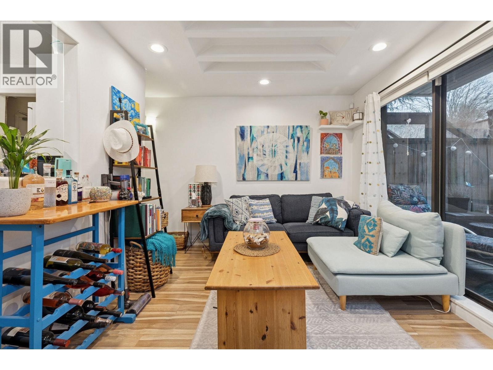 107 350 E 5th Avenue, Vancouver, British Columbia  V5T 1H4 - Photo 2 - R3081166