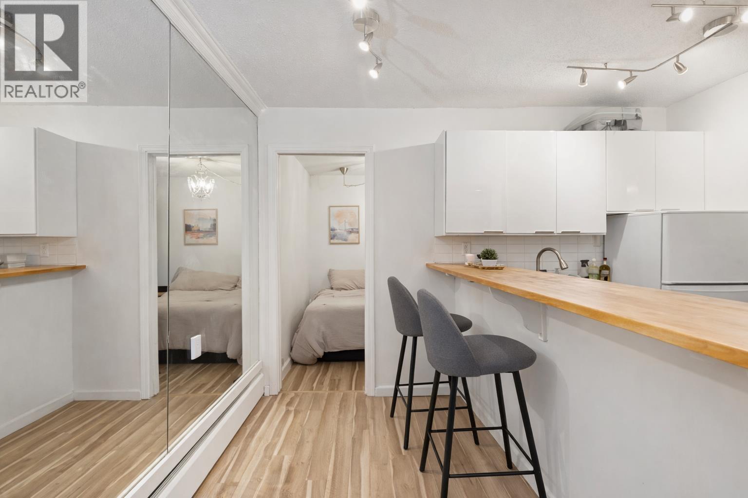 107 350 E 5th Avenue, Vancouver, British Columbia  V5T 1H4 - Photo 3 - R3081166