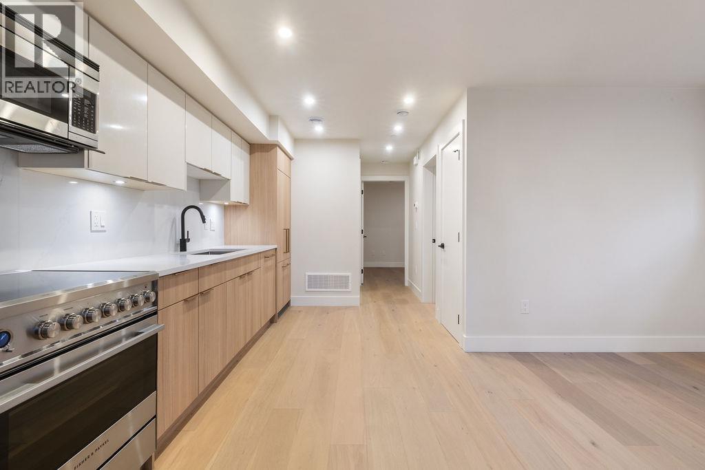 1 1933 Templeton Drive, Vancouver, British Columbia  V5N 4V9 - Photo 11 - R3081170