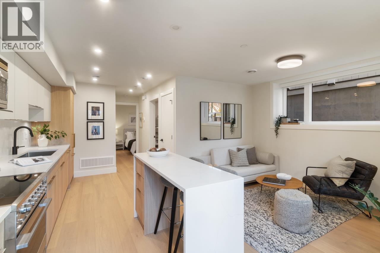 1 1937 Templeton Drive, Vancouver, British Columbia  V5N 4V9 - Photo 7 - R3081171