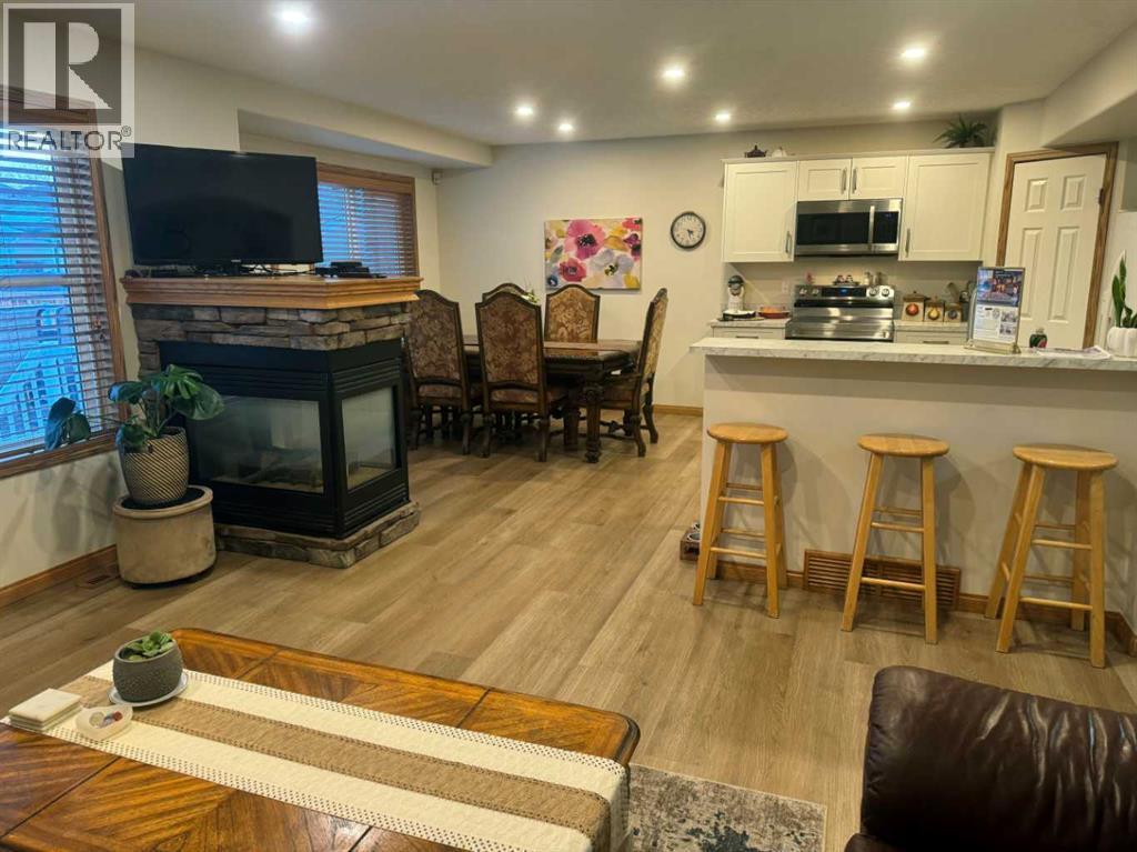 51 Everstone Boulevard Sw, Calgary, Alberta  T2Y 4E2 - Photo 11 - A2275373