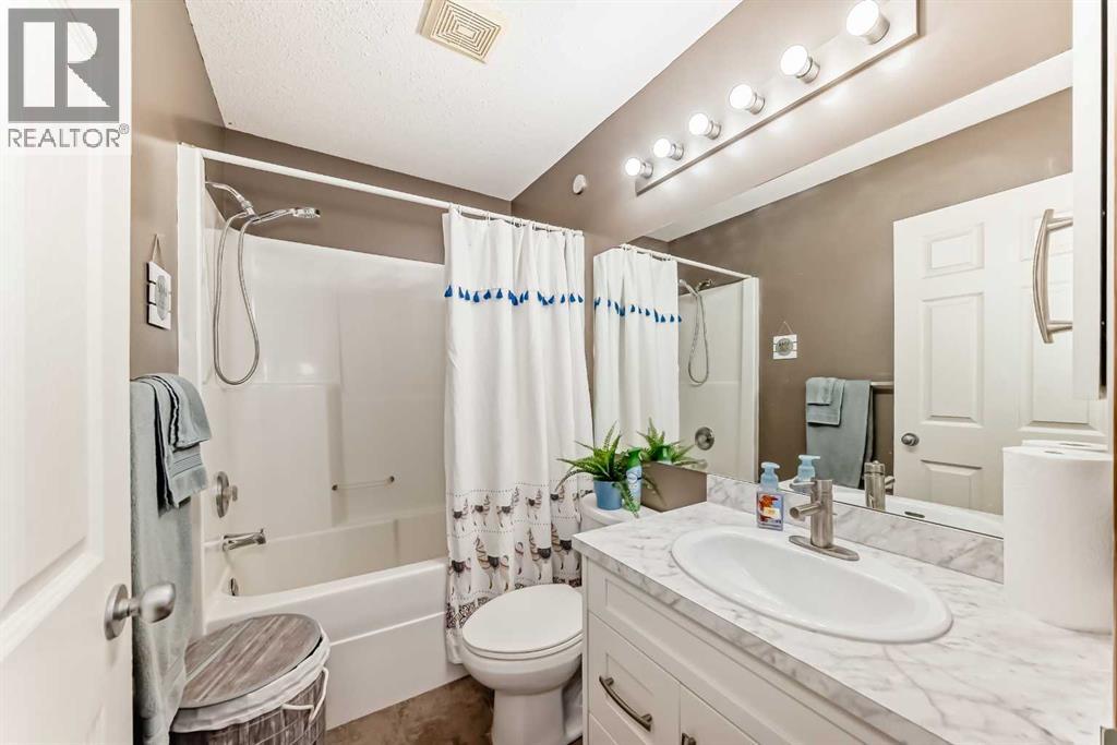 51 Everstone Boulevard Sw, Calgary, Alberta  T2Y 4E2 - Photo 32 - A2275373