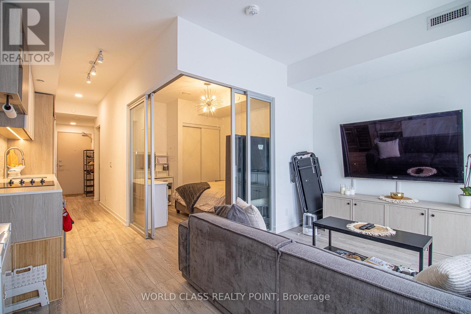 326 - 2020 Bathurst Street, Toronto, Ontario  M5P 0A6 - Photo 3 - C12711914