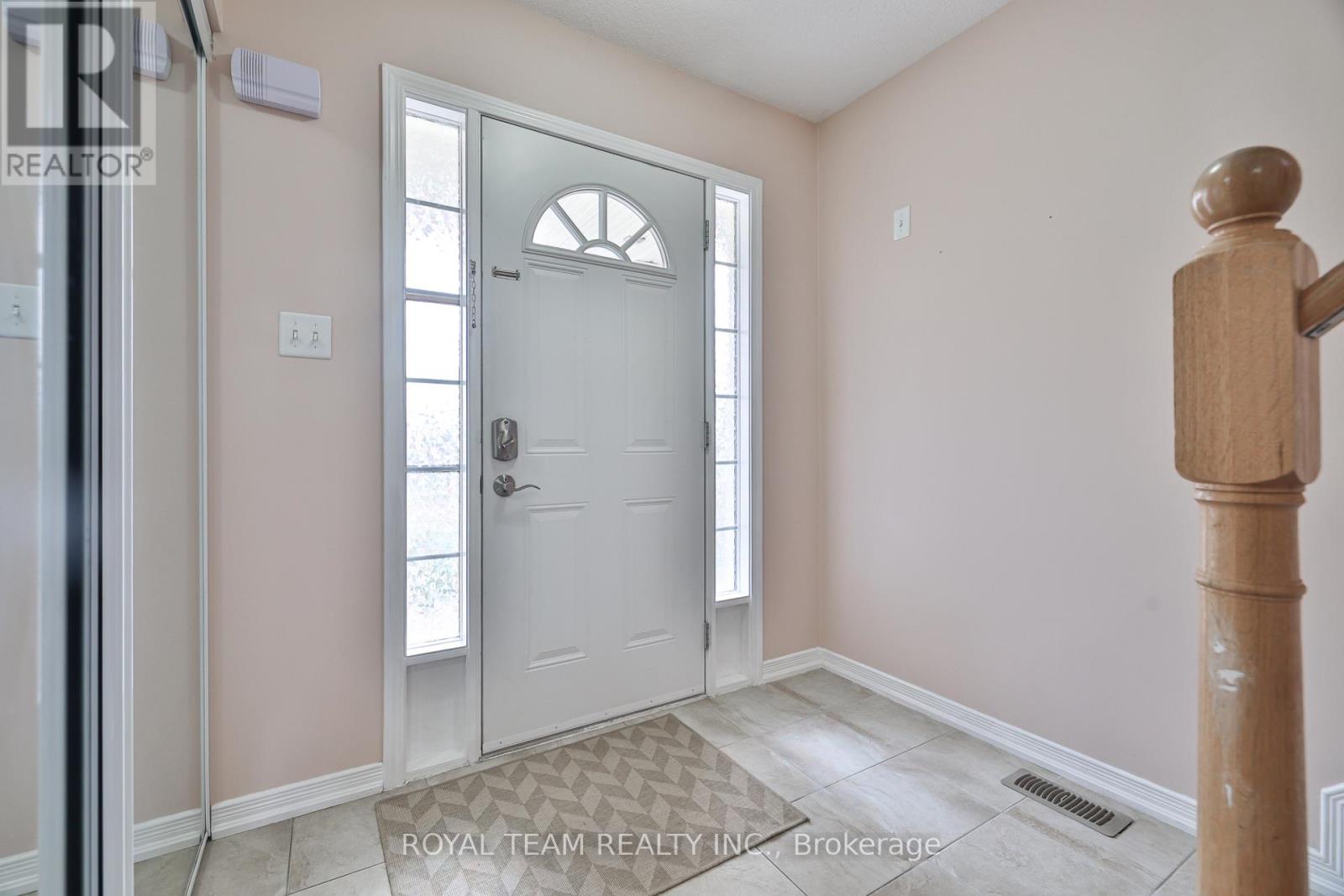 1398 Hunter Street, Innisfil, Ontario  L9S 0H4 - Photo 5 - N12711904