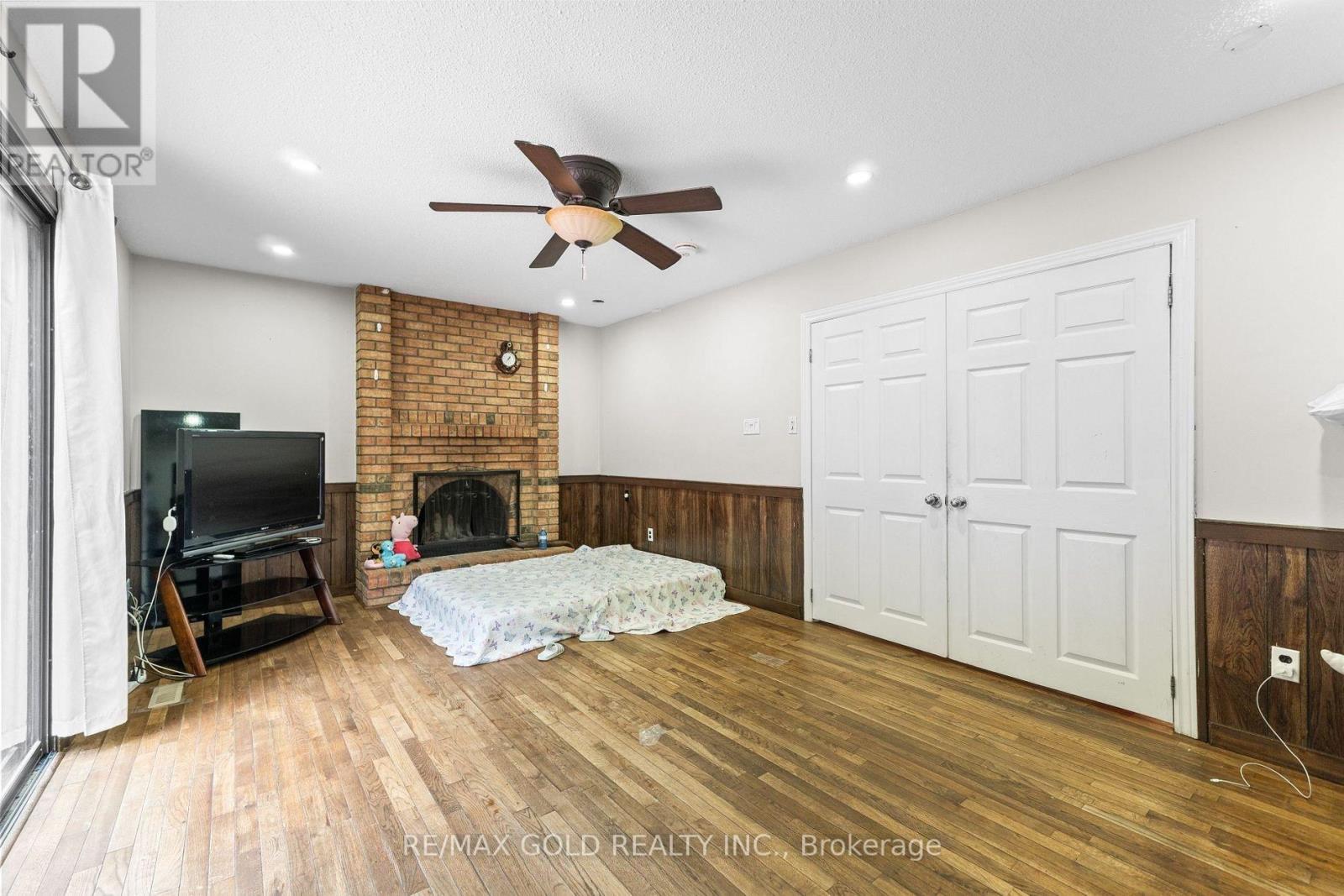 14 Albemarle Court, Brampton, Ontario  L6Z 1R4 - Photo 15 - W12711892