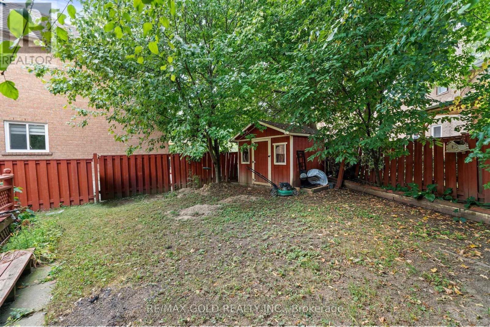 14 Albemarle Court, Brampton, Ontario  L6Z 1R4 - Photo 19 - W12711892