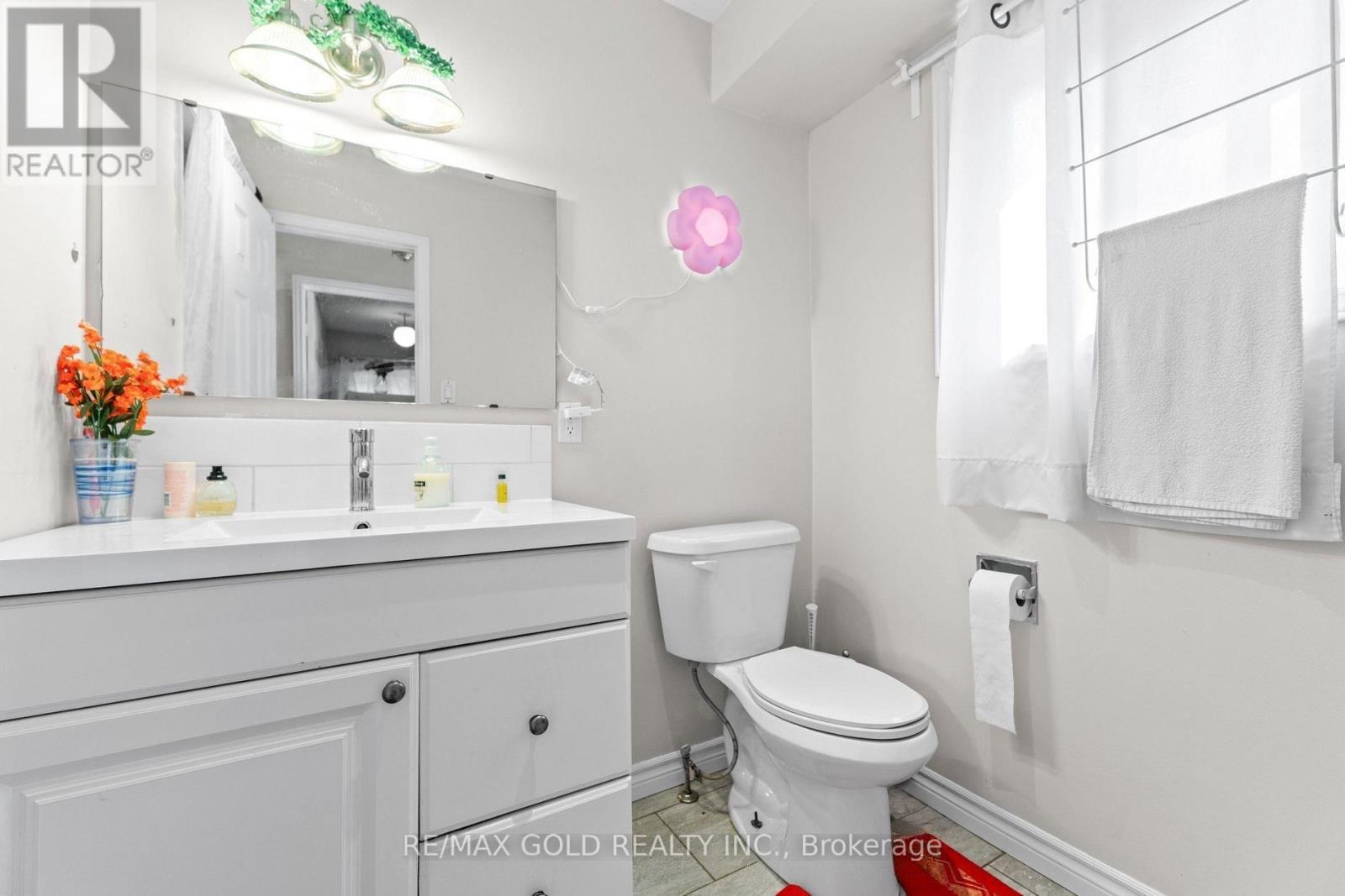 14 Albemarle Court, Brampton, Ontario  L6Z 1R4 - Photo 26 - W12711892