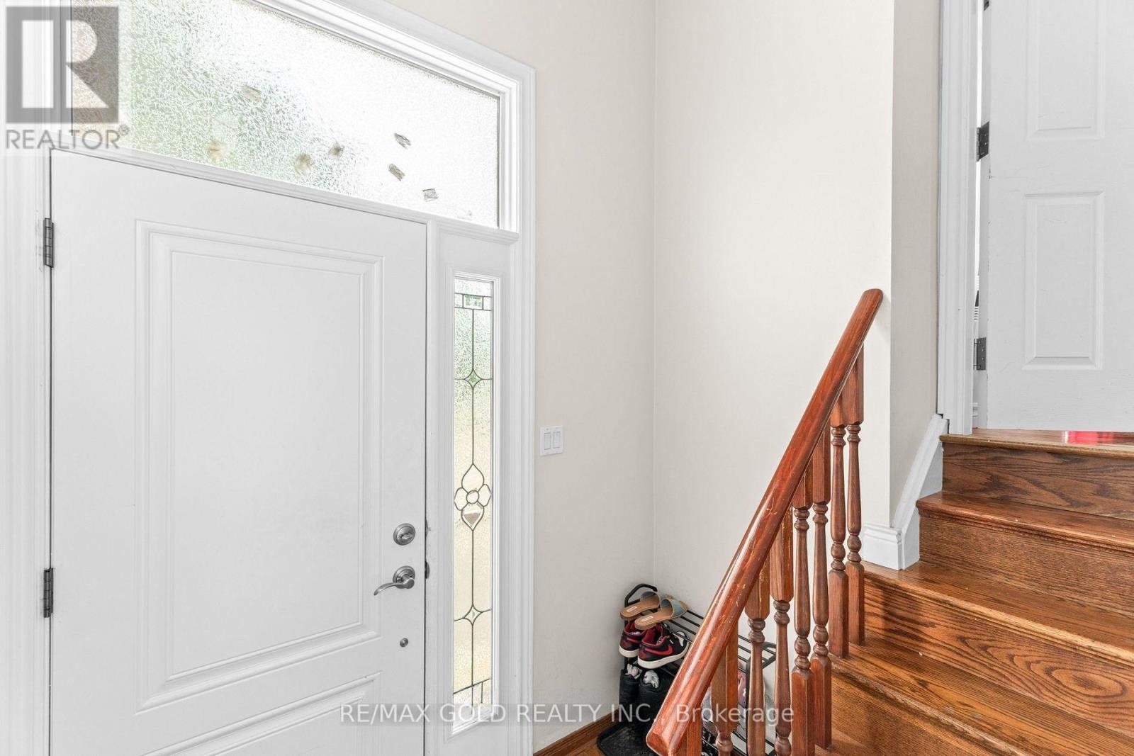 14 Albemarle Court, Brampton, Ontario  L6Z 1R4 - Photo 18 - W12711892