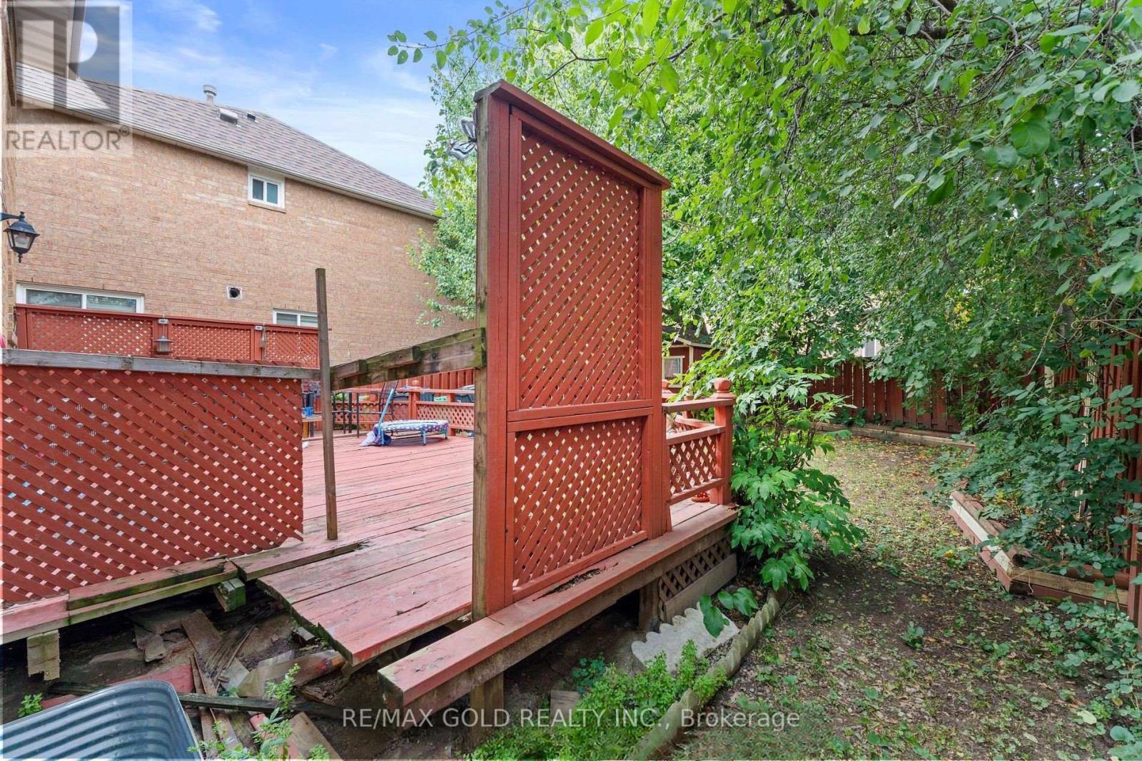 14 Albemarle Court, Brampton, Ontario  L6Z 1R4 - Photo 38 - W12711892