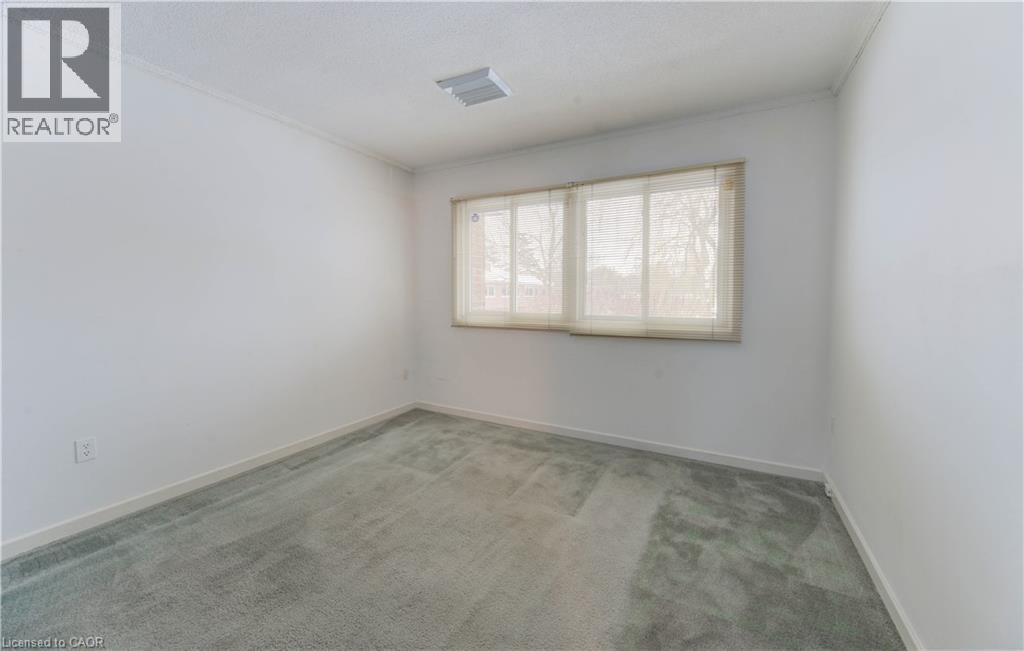 121 University Avenue E Unit# 52, Waterloo, Ontario  N2J 4J1 - Photo 20 - 40791404