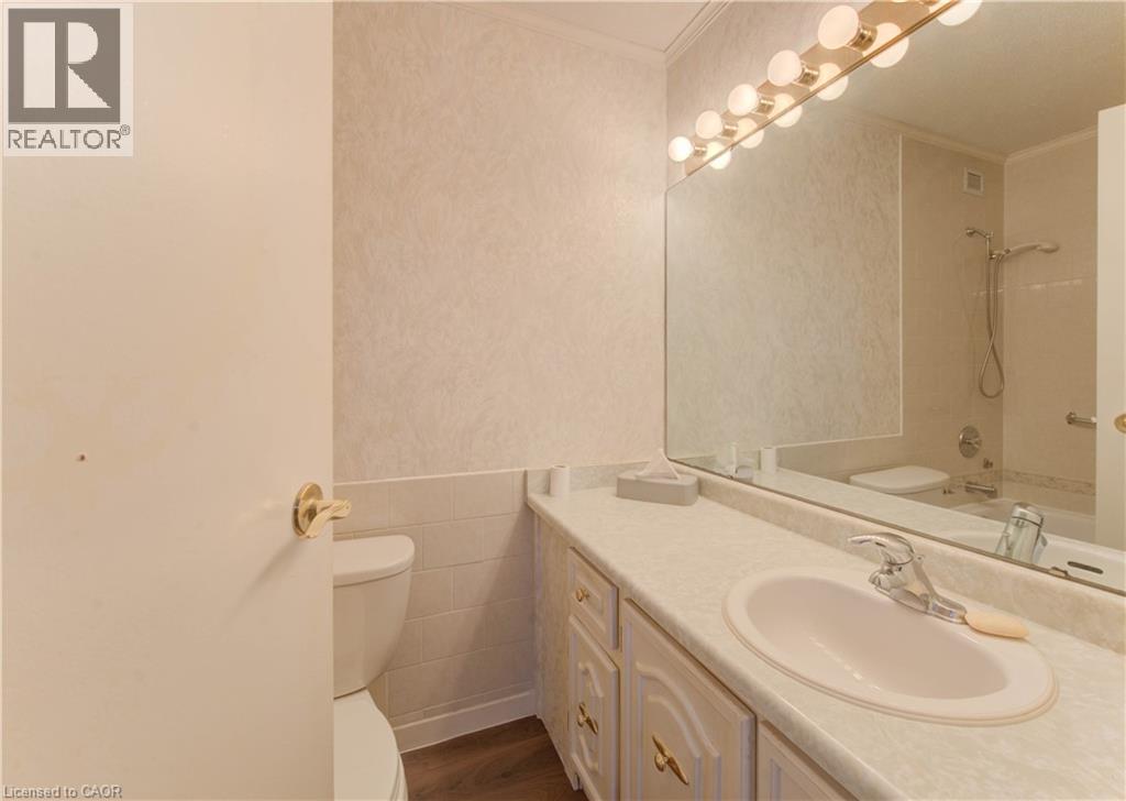 121 University Avenue E Unit# 52, Waterloo, Ontario  N2J 4J1 - Photo 25 - 40791404