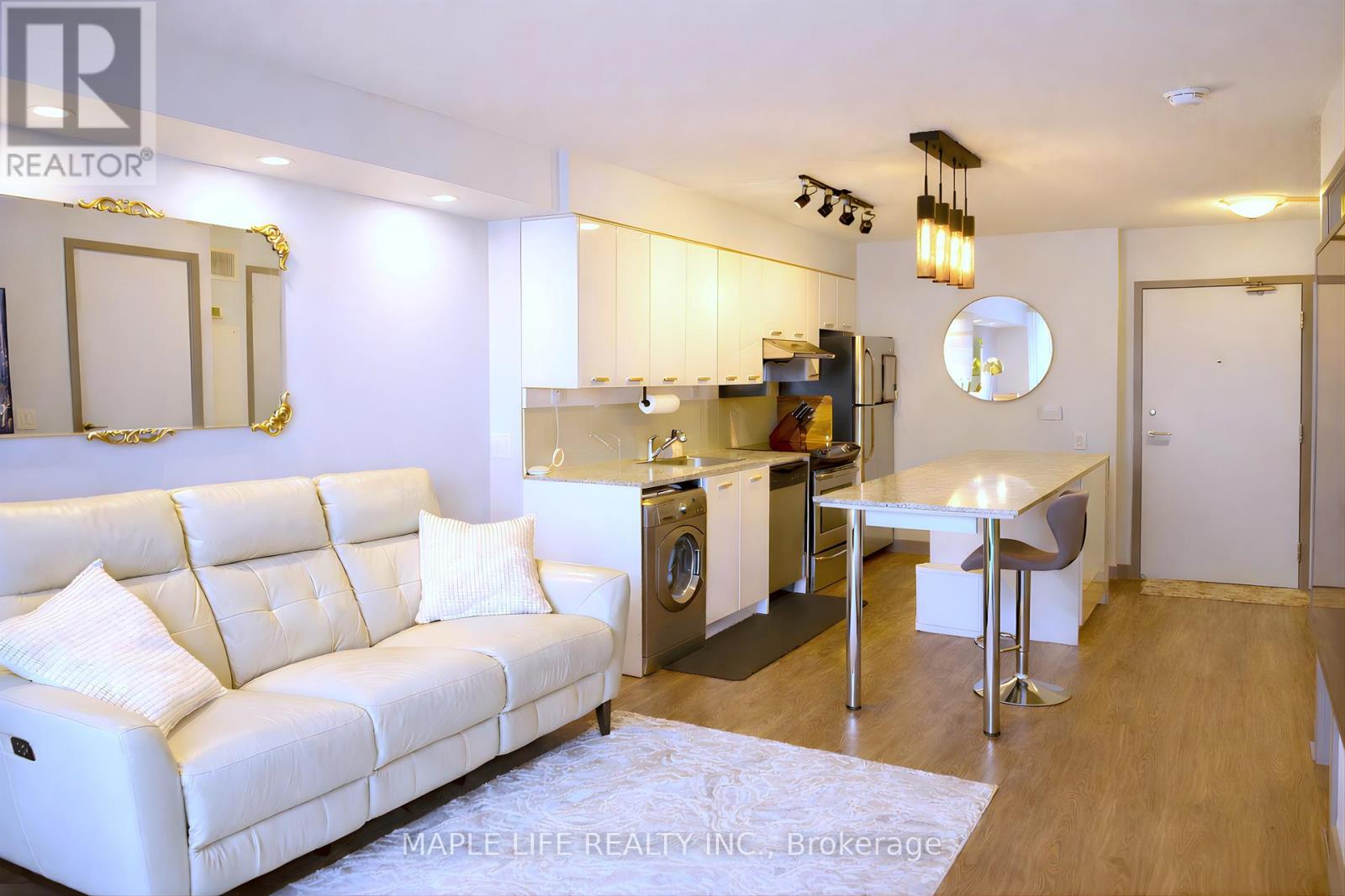 1010 - 19 Singer Court, Toronto, Ontario  M2K 0B1 - Photo 3 - C12711930