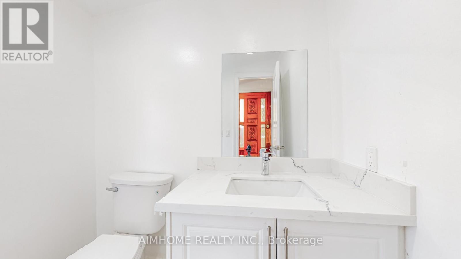 Main & 2nd Floor - 17a Blandford Street, Toronto, Ontario  M6E 3A6 - Photo 20 - C12711934