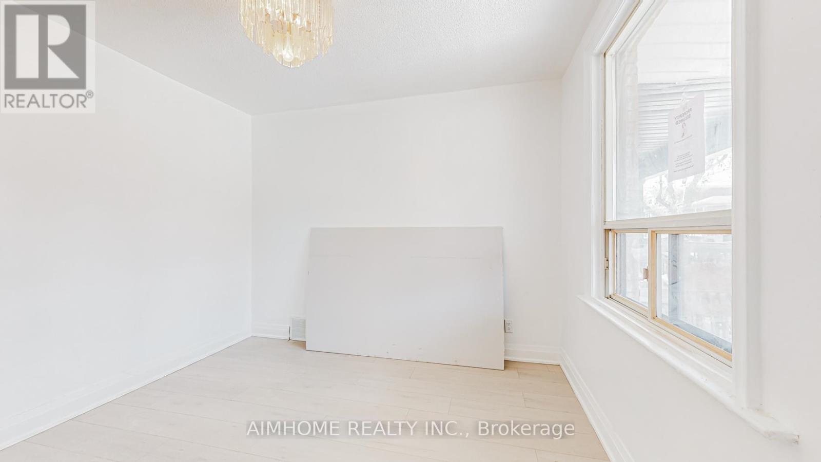 Main & 2nd Floor - 17a Blandford Street, Toronto, Ontario  M6E 3A6 - Photo 7 - C12711934